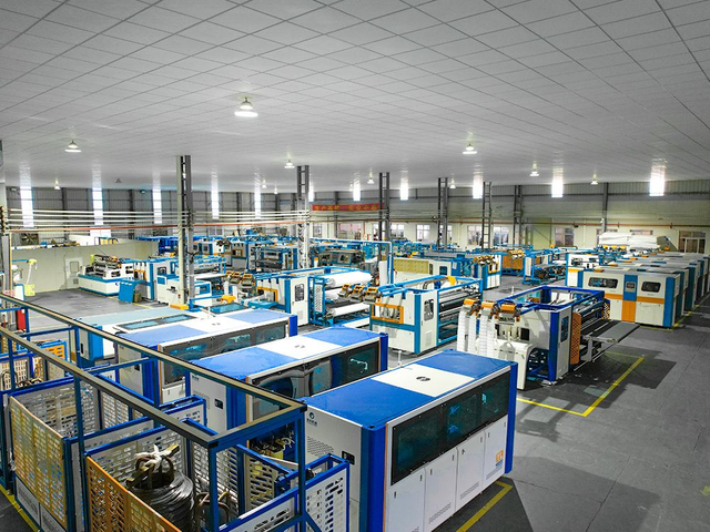 أرضية المصنع