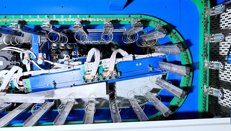 زيادة كفاءة إنتاج المراتب بنسبة 50%: معدات النوابض الجيبية من شركة Yulun Machinery تقود الترقية العالمية لصناعة النوم